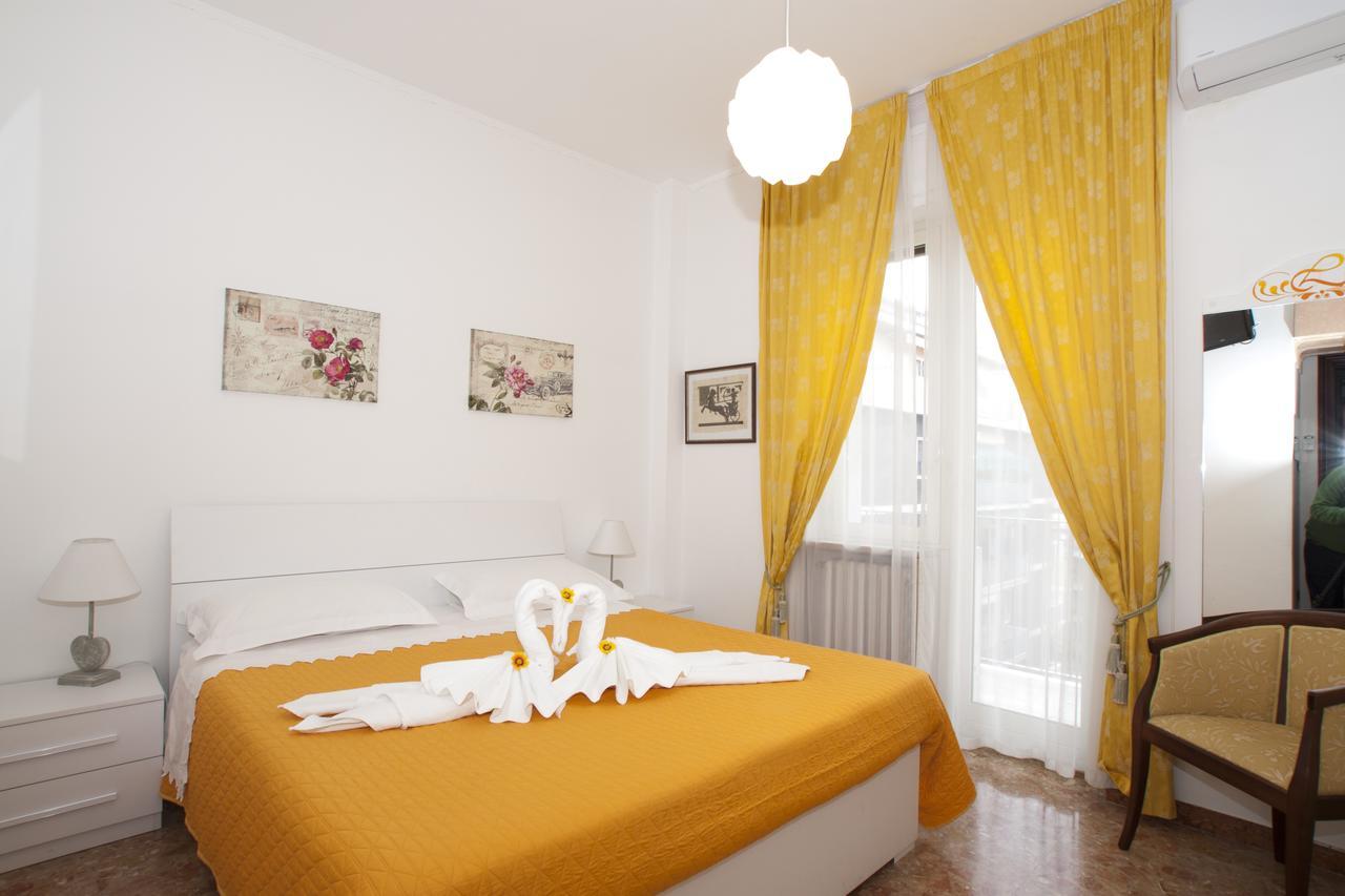 Laura Bed & Breakfast Pescara Exterior photo